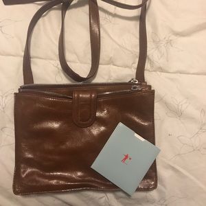 Hobo crossbody bag. Color brown.